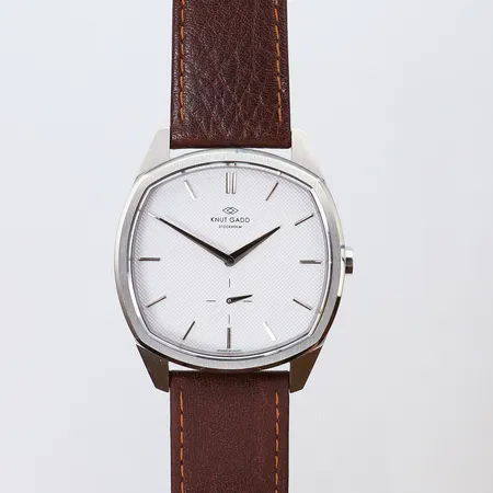 Herrur, Knut Gadd, quartz, stål, Ø38mm, liten sekundvisare, ref-nr: 08-3115, mineralglas, 5ATM, brunt läderband, inga tillbehör. 