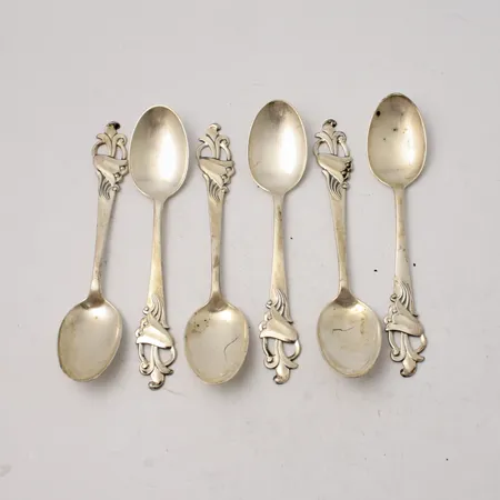 6st skedar i silver, 11,5cm, modell Opera-serien, 830/100, tillverkad av T.H Marthinsen, vikt 61,99g.