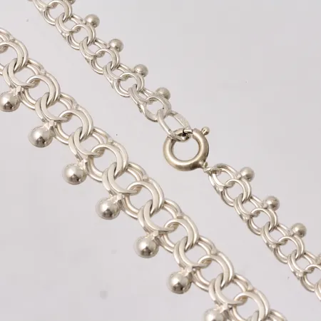 Collier i silver, 43,5cm, Bismarck, bredd 6,8-10mm, 830/1000, vikt 14,05g.