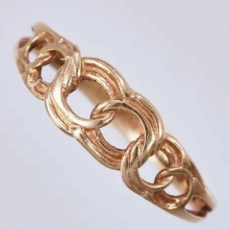 Ring Bismarck, stl: 16½, bredd ca 2-5mm, 18K Vikt: 1,3 g