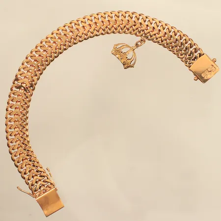 Armband Fiskben med en berlock, längd 19cm, bredd ca 12mm,  Sandqvist Gerdt Hartvig, år 1967, 18K Vikt: 40,1 g