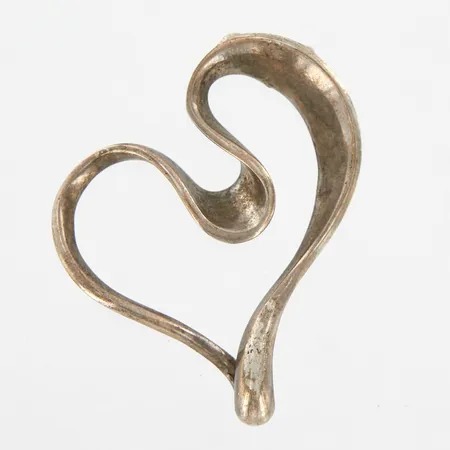 Hänge Hjärta, ca 42mm, bredd: ca 32mm, GHA, silver 925/1000 Vikt: 6,8 g