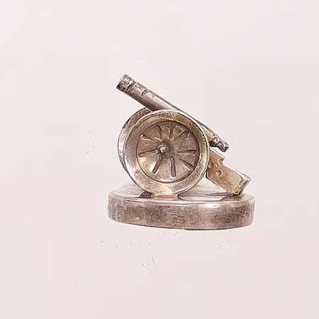 Stämpelhållare kanon,höjd 25mm.830/1000 Silver 9,3g 