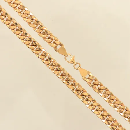 Kedja manglad, Pansar, längd 55,5cm, bredd ca 7,5mm, ihålig, något bucklig, 18K Vikt: 22,8 g