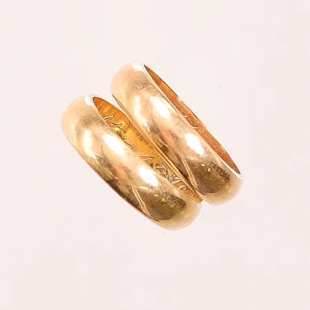 2 Ringar, gravyrer, 18K 9,7g.