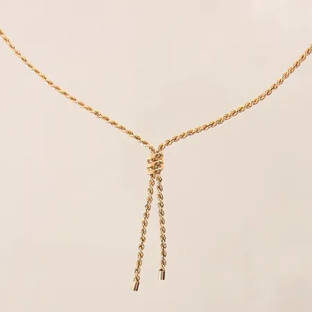 Collier Cordell med integrerat hänge, längd 42,5cm, bredd 2mm, 18K  Vikt: 5 g