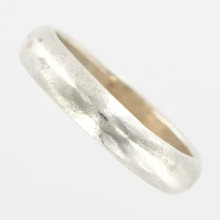 Ring slät, stl: 20, bredd: 4,8mm, silver 925/1000 Vikt: 5,4 g