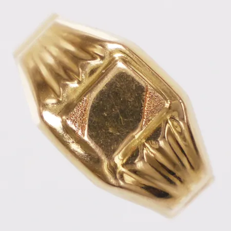 Klackring, stl 19¾, bredd 4,3-11,2mm, 18K Vikt: 3 g