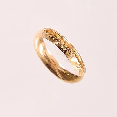Ring, Ø17, gravyr, 18K 3,7g.