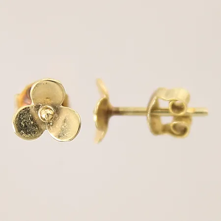 Ett par örhängen, Ø6mm, oädel metall