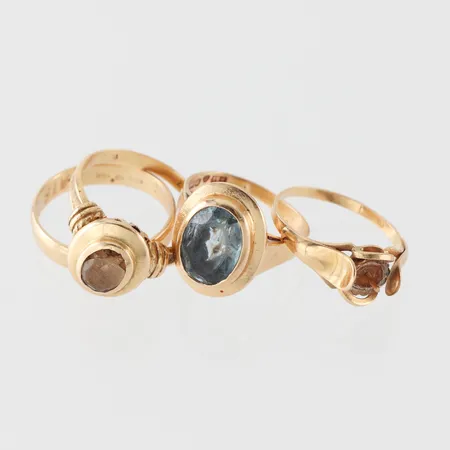 Trasigt guld med stenar, 18k. Vikt: 13,2 g