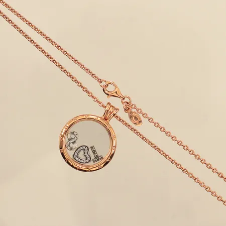 Halskedja med hänge, Pandora, längd ca 40-59cm, bredd ca 2mm, hänge 21x27mm, förgylld, 925/1000 silver Vikt: 13,3 g