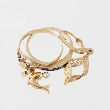Trasigt guld med stenar, 14k. Vikt: 5,8 g