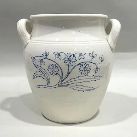 Krus, Stenmassa, Gustafsberg, höjd 27cm, 1900-tal, bruksslitage, glasyr med krackeleringar, mindre tillverkningsfel Skickas med postpaket.
