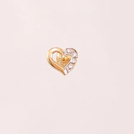 Omaka örhänge, diamanter 4x ca 0,01ct, 7mm, 18K 0,8g.