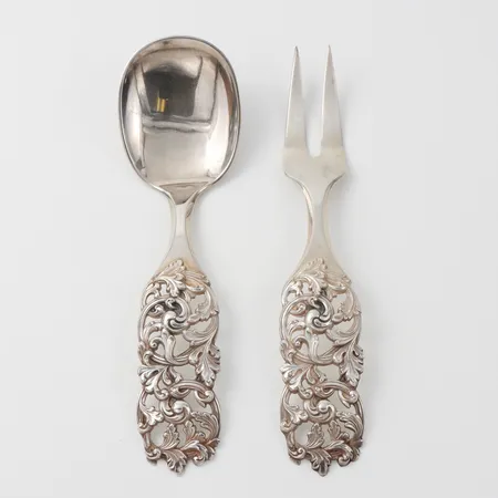 Serveringsbestick 2 delar,R Elvesaeter Norge, längd ca 22 cm, silver. Vikt: 213 g