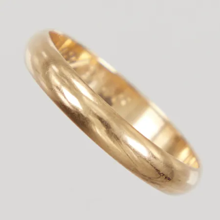 Ring, stl 21, bredd 3,9mm, gravyr, Rosins Ringar år 1985, 18K,  Vikt: 3,6 g