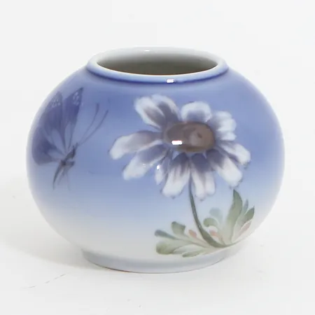 Miniatyrvas, Royal Copenhagen, modellnummer: 2688/42*5, Ø40mm, höjd: 60mm, 2:a sortering