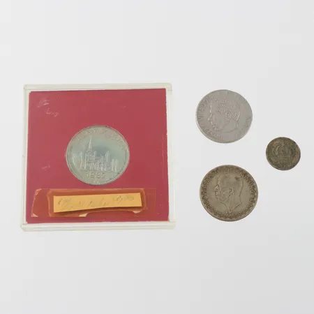 Lokalmynt Torsby 150 kronor, 1 krona 1942, 1 krona 1968, 10-öring 1950, silver. Vikt: 0 g