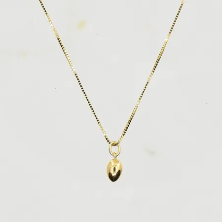 Kedja Venezia med hänge, längd 38 cm, länkens bredd 1 mm, 18K. Vikt: 4,3 g