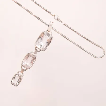 Collier, ca 45cm, hängdel ca 9,56cm, AnnaMaria Design, vita stenar, 925/1000 Silver 41,6g.