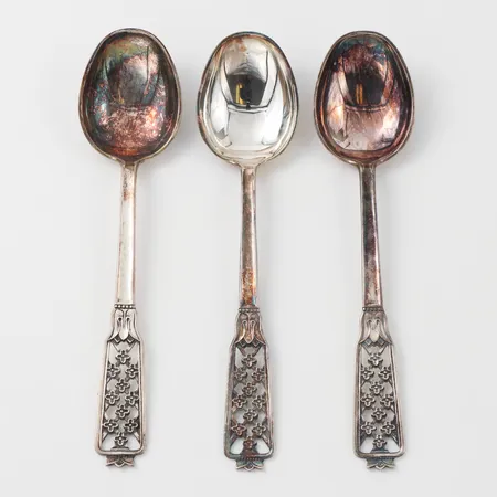 Skedar 3 st Prinsess, längd ca 15.5 cm, silver. Vikt: 98,8 g