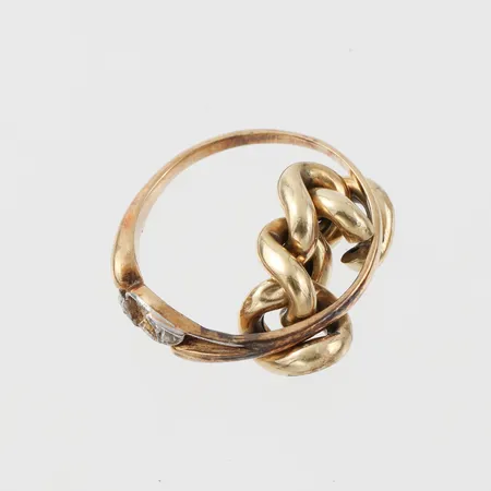 Trasigt guld, 14k. Vikt: 3 g