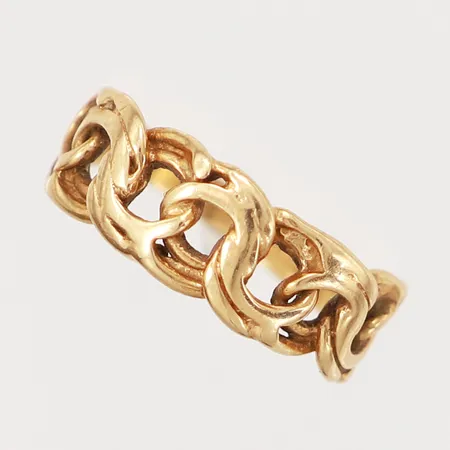 Ring Bismarck, stl 16¾, bredd: 2-7mm, något skev skena, 18K Vikt: 3,1 g
