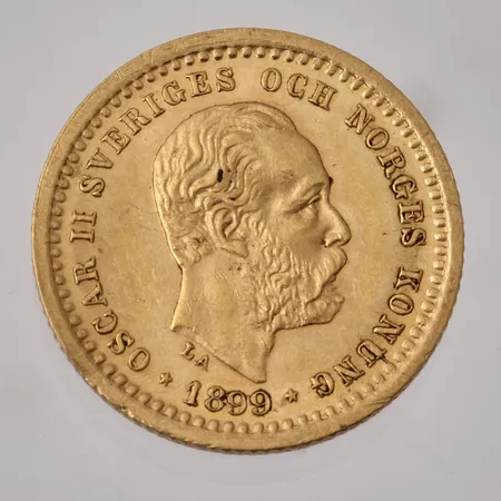 Mynt i 21,6K guld, Sveriges Riksbank, 5kronor, år 1899, vikt 2,2 g 