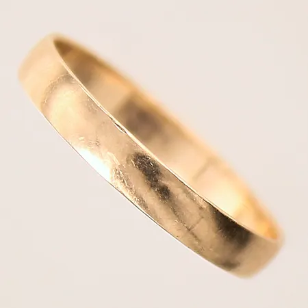 Ring, slät, stl 17¾, bredd 3mm, 9K Vikt: 1,3 g