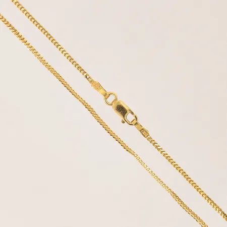 Kedja rävsvans, längd 41cm, bredd 1,3mm, 21K.  Vikt: 3,5 g