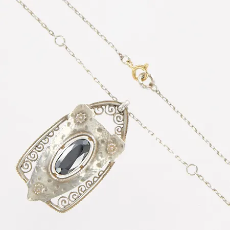 Collier, 45cm, Hänge med Hematit, 45mm, bredd: 23mm, silver  Vikt: 8 g