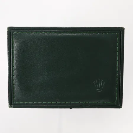 Klockbox Rolex, grön med träinredning samt kudde, ca: 14,5x10x5cm, ref: 68.00.2, slitage på hörnor