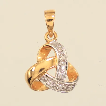 Hänge med diamanter ca 6 x ca 0,005ct, längd inkl ögla ca 15mm, bredd ca 6-11mm, Guldfynd, 18K Vikt: 1,3 g