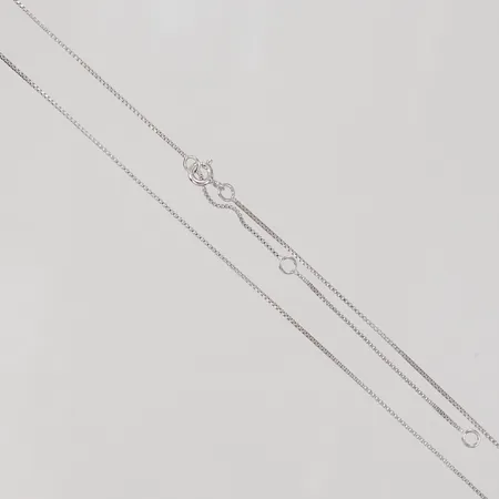 Kedja Venezia, ställbar längd  42cm/45cm/50cm, bredd 0,8mm, 925/1000 silver Vikt: 2,2 g