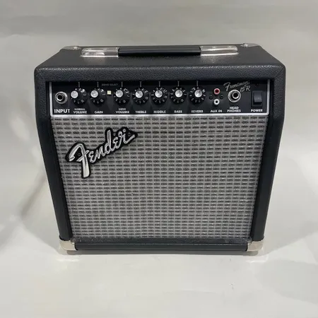Förstärkare, Fender Frontman 15R, modell: PR 493, 33x31x18cm, strömsladd, specialfrakt, kontakta pantbankskontoret för mer information