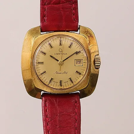Damur Certina, 27mm, förgylld, boettnr:1805.213/8329890, sliten förgyllning, läderband.