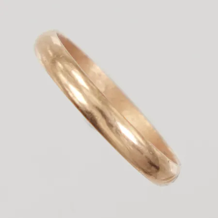 Ring stl 18, bredd 2,9mm, vita stenar, sliten, ostämplad. 18K Vikt: 2,7 g