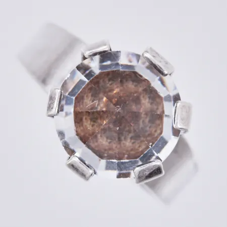 Ring med sten, smärre nagg, Hedbergs Guld 1974, stl: 18 (reglerbar skena), silver Vikt: 4,5 g