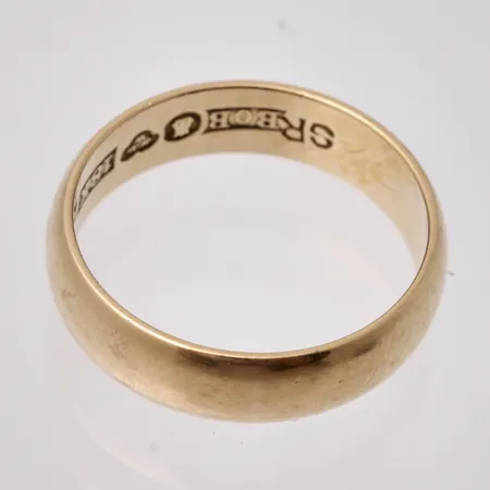 Defekt guld, 18K, vikt 5,36g.