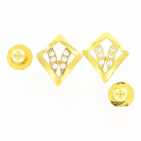 Ett par örhängen, vita stenar, 11x12,5mm, mindre defekt på en stopp, 14K Vikt: 1,1 g