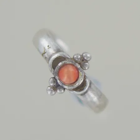 Ring med orange sten, öppen modell, Silver 925 Vikt: 2 g