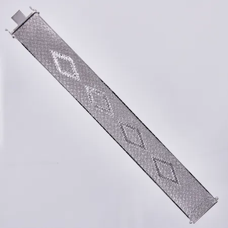 Armband längd ca 19,5cm, bredd ca 25mm, 835/1000 silver Vikt: 56,3 g