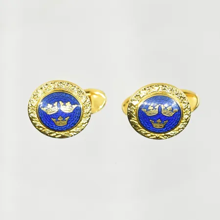 Ett par manschettknappar, Ø16 mm, tre kronor, gulmetall.