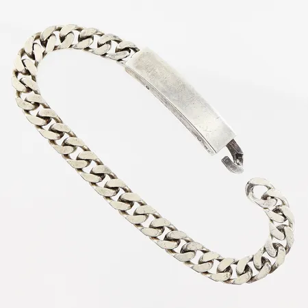 Armband Pansar med platta, 19,5cm, bredd 6,5mm, smärre hack och repor, dolt lås, svensk importstämpel, silver 830/1000. Vikt: 24,3 g