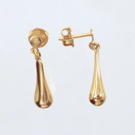 Ett par örhängen droppar, längd 2cm, bredd 5,3mm, Svedboms Guldsmeds Ab Hov, ortsstämpel från Vetlanda, 18K Vikt: 1,6 g