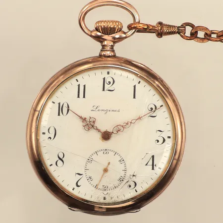 Fickur, Longines 7 Grands Prix , manuell, Ø50mm, liten sekundvisare, innerboett i silver, boett nummer 4247001, sprucket glas, silver 800/1000, klockkedja i metall, bruttovikt 100,4g