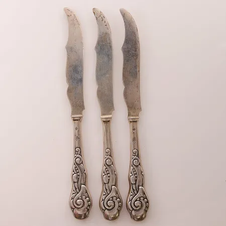 3 Fruktknivar 17,5cm.Silver 58,4g  