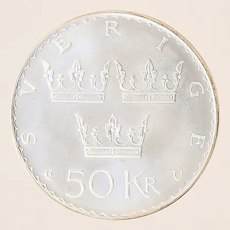Mynt, I Sverige utgår från folket all offentlig makt, 50kronor, Ø36mm, 1975, plastetui, silver 925/1000 Vikt: 27 g