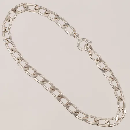 Armband, gles Pansar, längd: 19 cm, bredd: 5 mm, 835/1000 silver. Vikt: 7,4 g